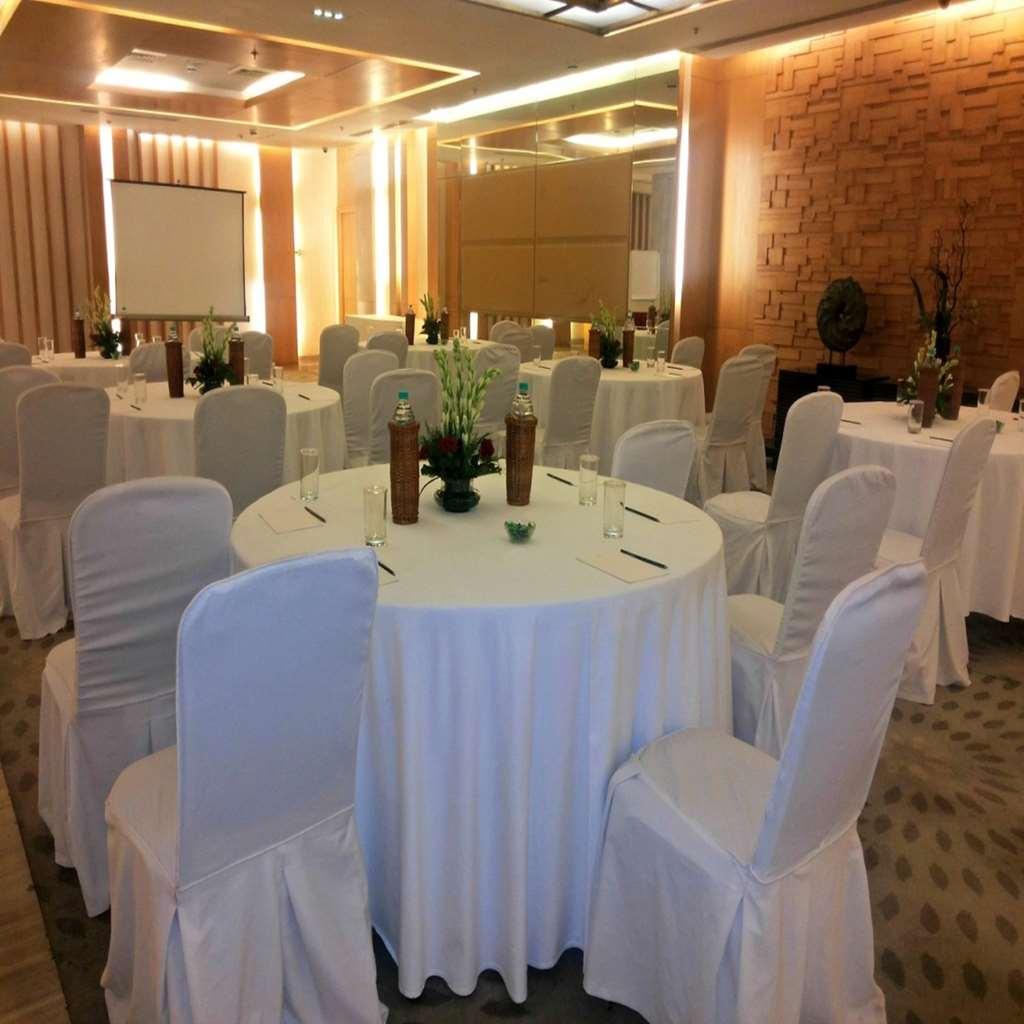 Radisson Hotel Sector 29 Gurugram Gurgaon Facilidades foto
