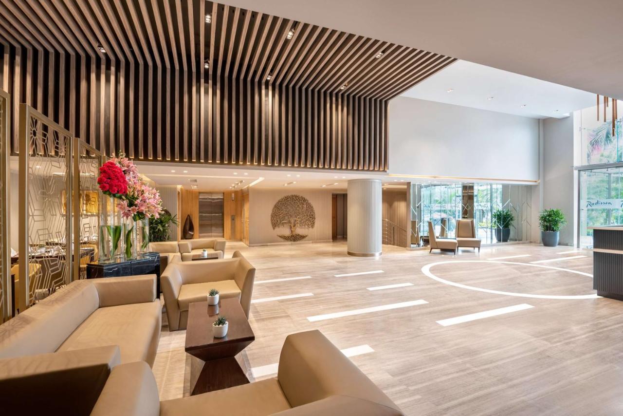 Radisson Hotel Sector 29 Gurugram Gurgaon Exterior foto