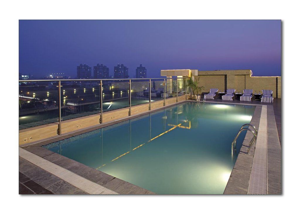 Radisson Hotel Sector 29 Gurugram Gurgaon Exterior foto