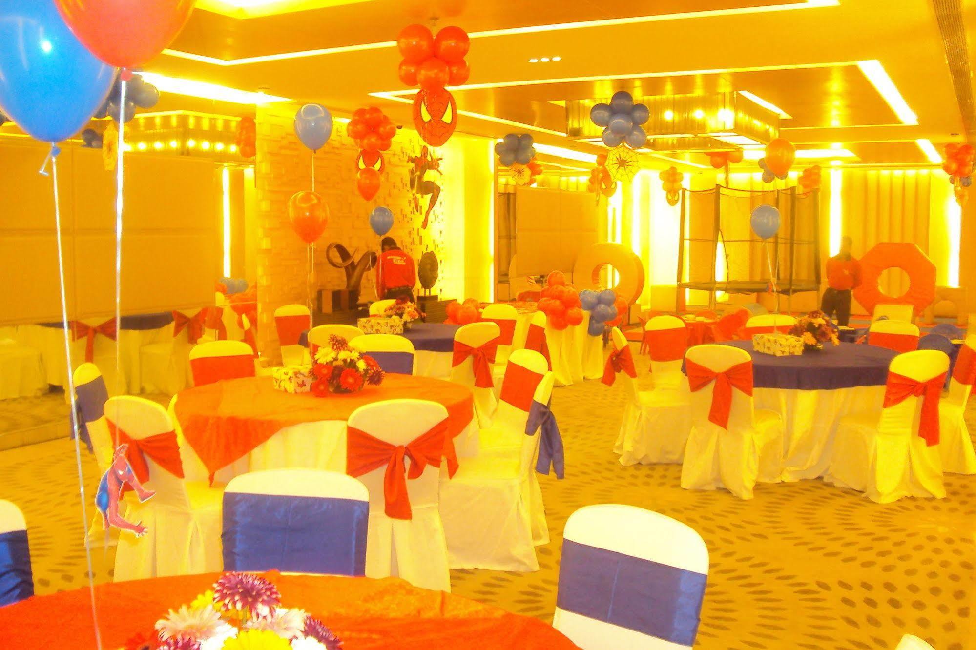 Radisson Hotel Sector 29 Gurugram Gurgaon Exterior foto